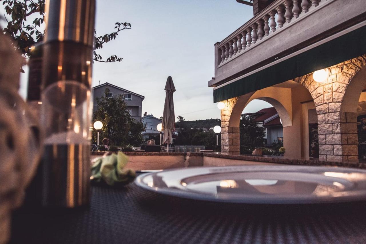 Palma Guesthouse Palit エクステリア 写真