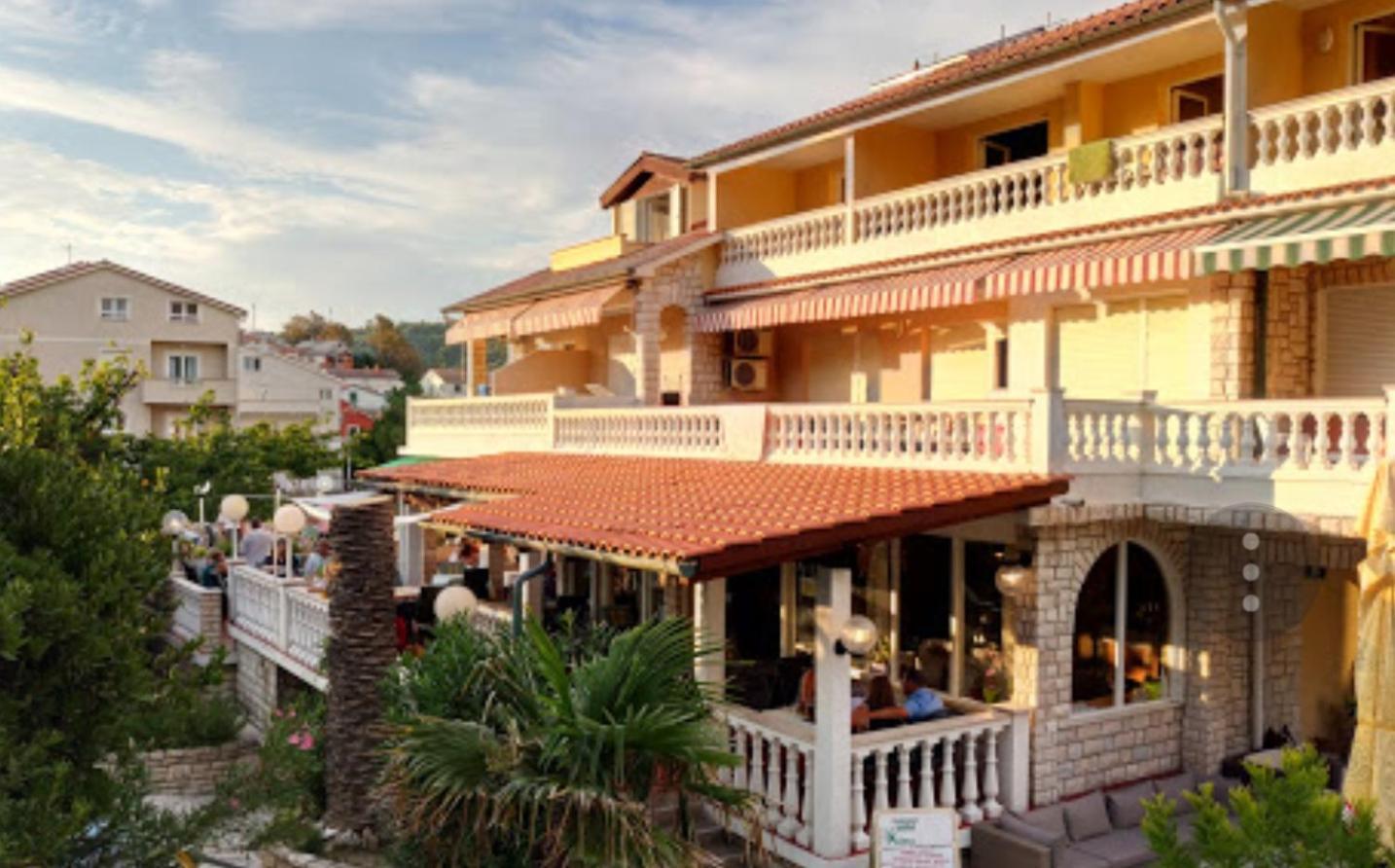 Palma Guesthouse Palit エクステリア 写真